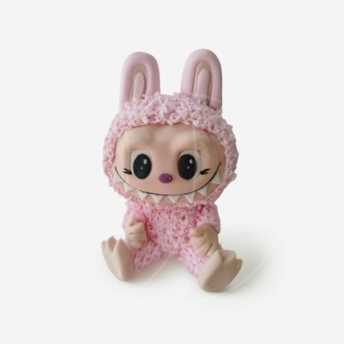 Фигурка из мастики "Лабубу розовый" 
